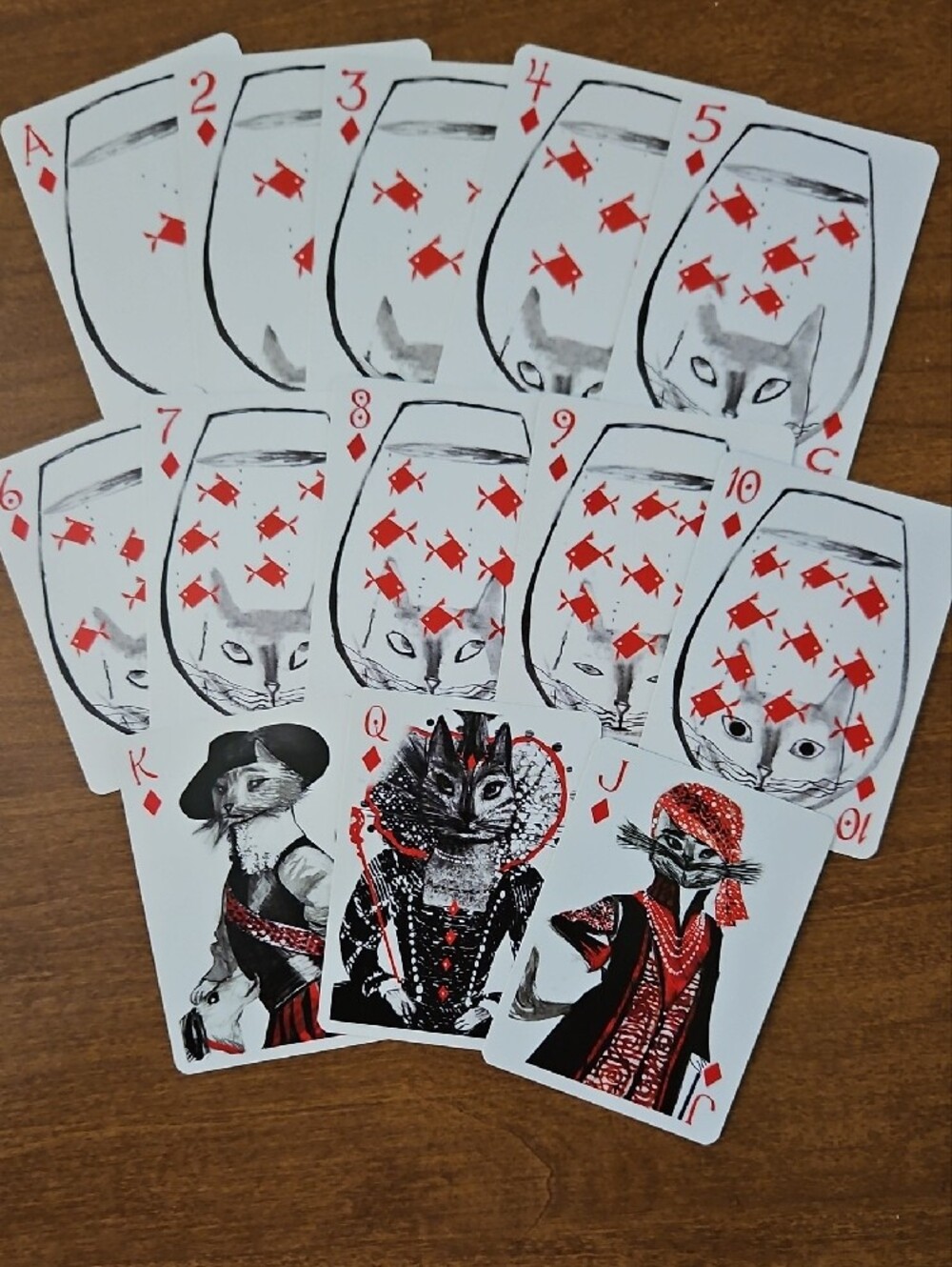 Kitten Club Playing Cards - Picture 6 of 8